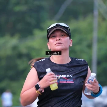 Runner Photo 7603976