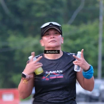 Runner Photo 7603977