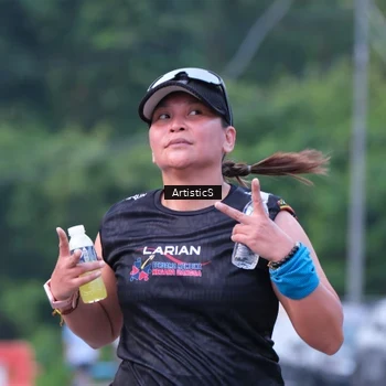 Runner Photo 7603978