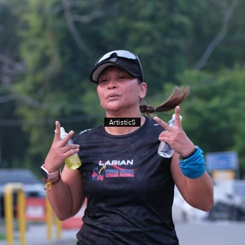 Runner Photo 7603979