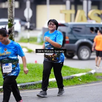 Runner Photo 7603981