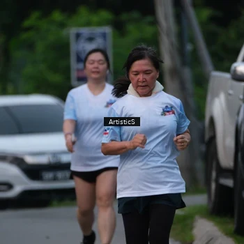 Runner Photo 7603985