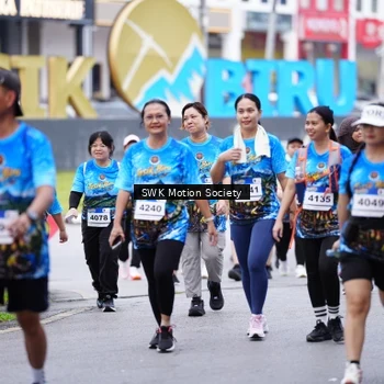 Runner Photo 7604000
