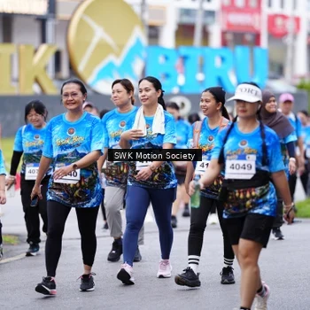Runner Photo 7604001