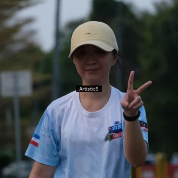Runner Photo 7604012