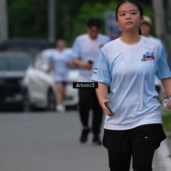 Runner Photo 7604031