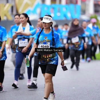 Runner Photo 7604037