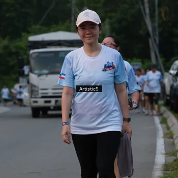 Runner Photo 7604073