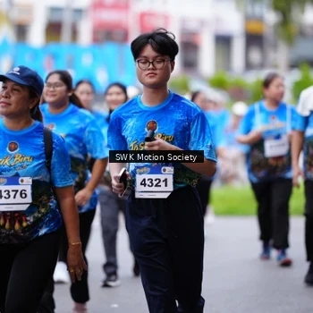 Runner Photo 7604077