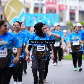 Runner Photo 7604083