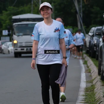 Runner Photo 7604086