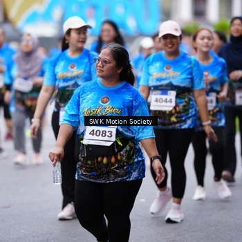 Runner Photo 7604099
