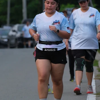 Runner Photo 7604101