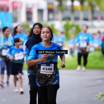 Runner Photo 7604109
