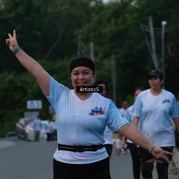 Runner Photo 7604115