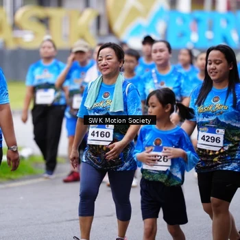 Runner Photo 7604119