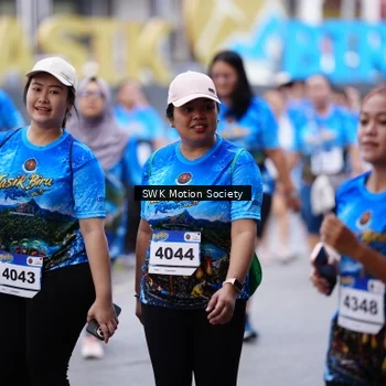 Runner Photo 7604141