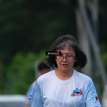 Runner Photo 7604156