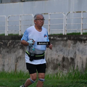 Runner Photo 7604192