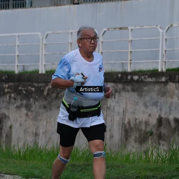 Runner Photo 7604198