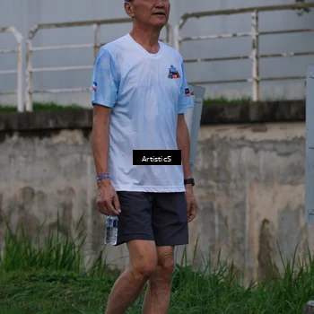 Runner Photo 7604250