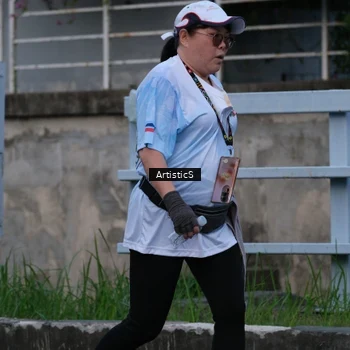 Runner Photo 7604269