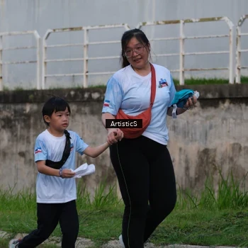 Runner Photo 7604280