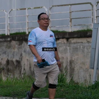 Runner Photo 7604353