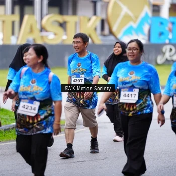Runner Photo 7604375