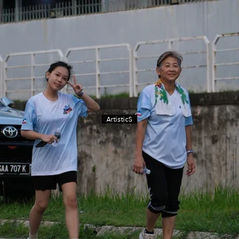 Runner Photo 7604380