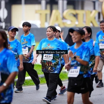 Runner Photo 7604382