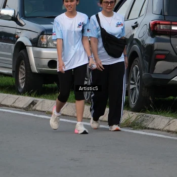 Runner Photo 7604498