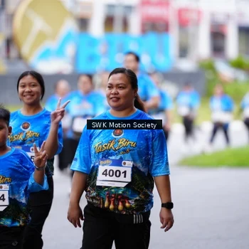 Runner Photo 7604507