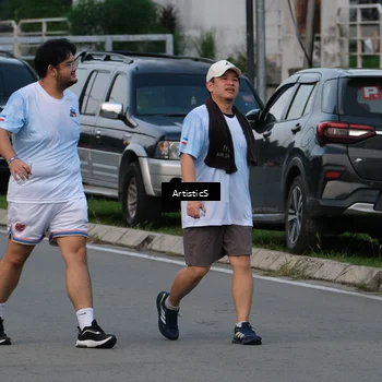 Runner Photo 7604517