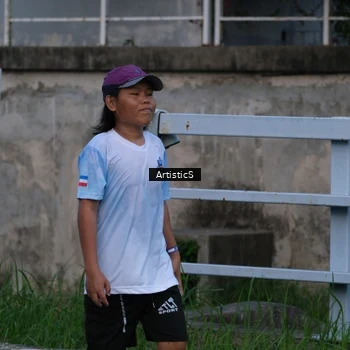 Runner Photo 7604540