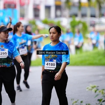 Runner Photo 7604552