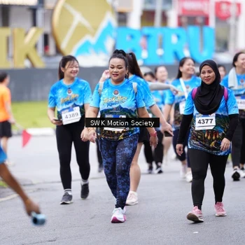 Runner Photo 7604567
