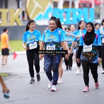 Runner Photo 7604571