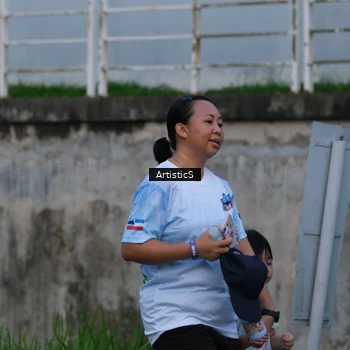 Runner Photo 7604605