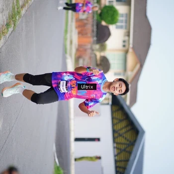 Runner Photo 7604665