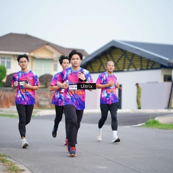 Runner Photo 7604667