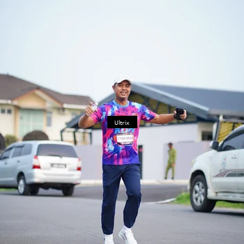 Runner Photo 7604705