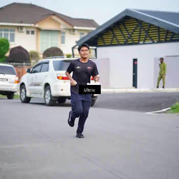 Runner Photo 7604708