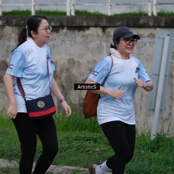 Runner Photo 7604735
