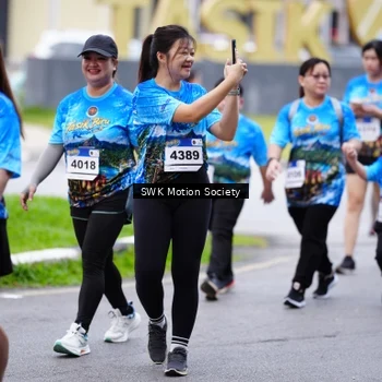 Runner Photo 7604772