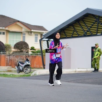 Runner Photo 7604845