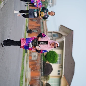 Runner Photo 7604867
