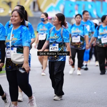 Runner Photo 7604873