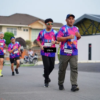 Runner Photo 7605025