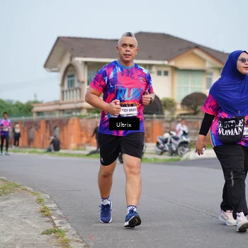 Runner Photo 7605042